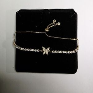 B0022 Elegant Gold or Silver Butterfly Bracelet
